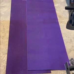 2 Gaiam yoga mats